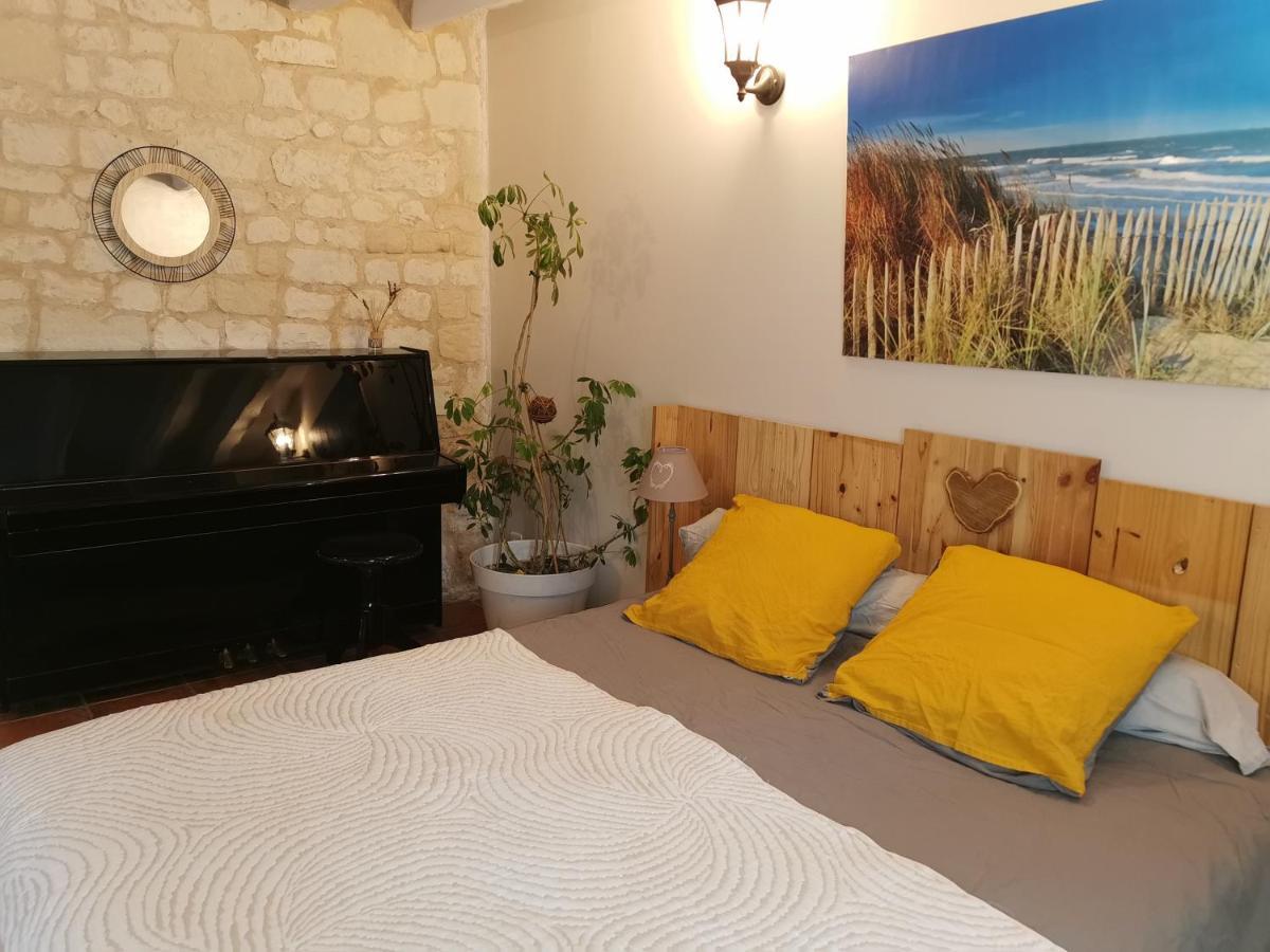 Petit Havre De Tranquillite Appartement Loudun Buitenkant foto